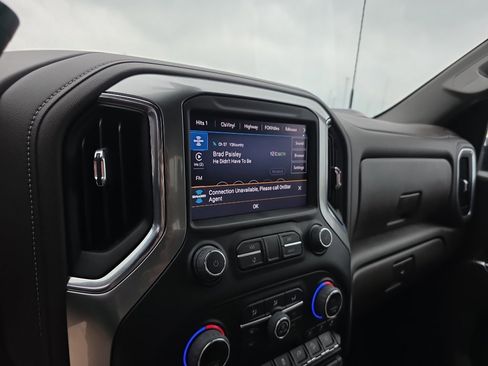 Used 2022 Chevrolet Silverado 3500 LTZ w/ Z71 Chrome Sport Edition AWD/4WD image 11