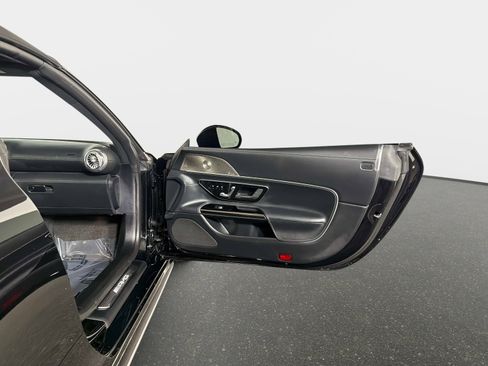 Used 2023 Mercedes-Benz SL 43 AMG image 24