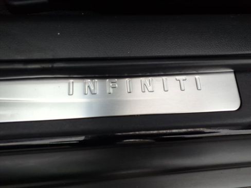 Used 2017 INFINITI QX50 AWD w/ Premium Plus Package image 19