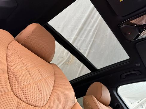 New 2026 BMW X5 xDrive40i AWD/4WD image 17
