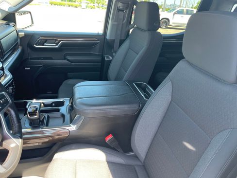Used 2024 Chevrolet Silverado 1500 RST w/ Convenience Package II AWD/4WD image 12