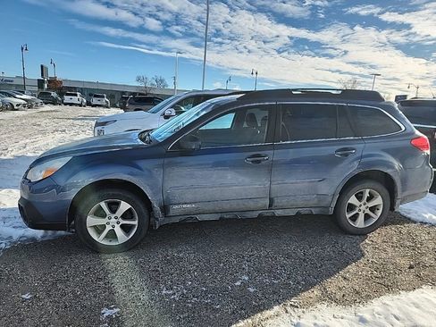 Used 2014 Subaru Outback 2.5i Limited w/ Moonroof Package image 22