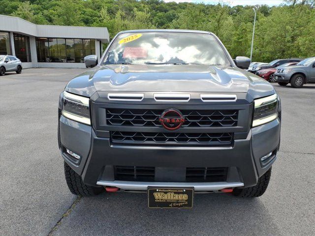 Certified 2025 Nissan Frontier PRO-4X w/ Pro Premium Package AWD/4WD image 14