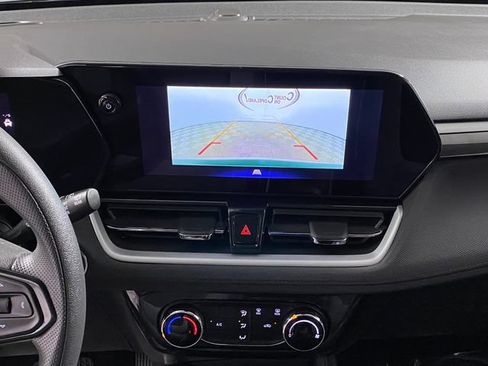 Certified 2024 Chevrolet TrailBlazer LT FWD image 21