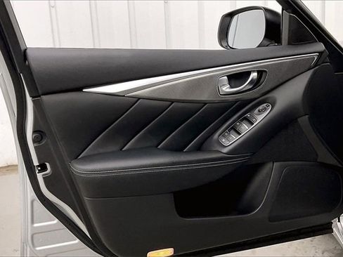 Used 2019 INFINITI Q50 Signature Edition w/ Cargo Package (L96) image 22