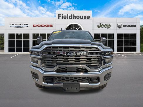 Used 2026 RAM 2500 Big Horn AWD/4WD image 8