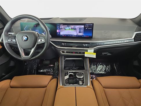 Used 2026 BMW X5 xDrive40i image 15