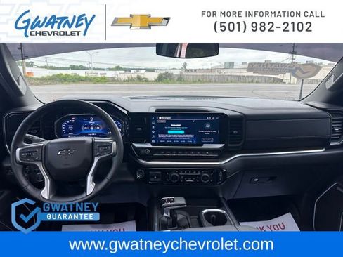 Used 2025 Chevrolet Silverado 1500 RST AWD/4WD image 27