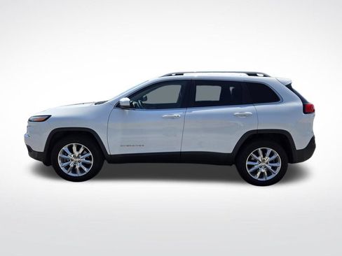 Used 2017 Jeep Cherokee Limited AWD/4WD image 6