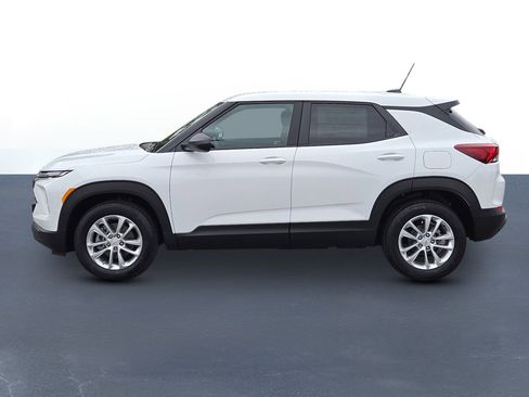 New 2026 Chevrolet TrailBlazer LS image 9