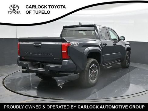 Used 2025 Toyota Tacoma TRD Sport AWD/4WD image 53