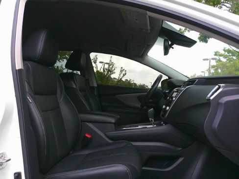 Used 2020 Nissan Murano SL w/ Cargo Package FWD image 19