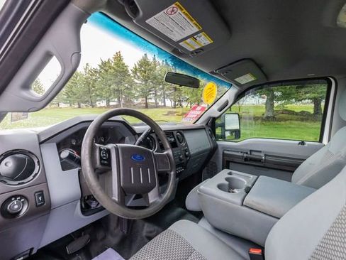 Used 2015 Ford F250 XL w/ Power Equipment Group AWD/4WD image 9