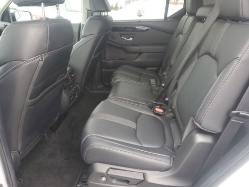 Certified 2025 Honda Pilot EX-L image 23