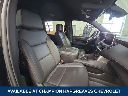 Used 2023 Chevrolet Suburban Z71 w/ Luxury Package image 36
