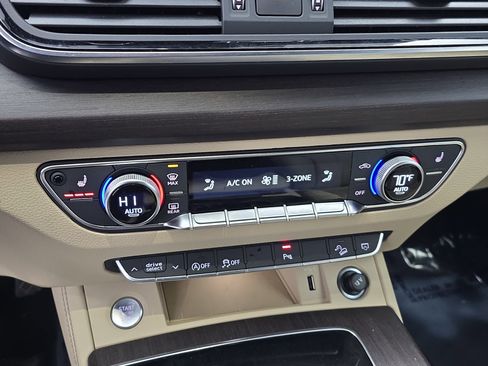 Used 2023 Audi Q5 2.0T Premium Plus w/ Premium Plus Package image 23