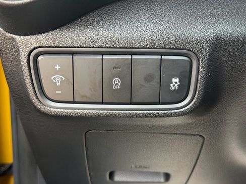 Used 2020 Kia Soul LX FWD image 12