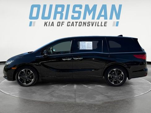 Used 2022 Honda Odyssey Elite image 3