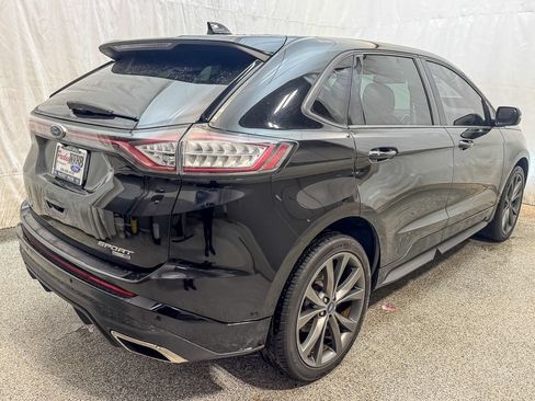 Used 2018 Ford Edge Sport w/ Equipment Group 401A AWD/4WD image 8