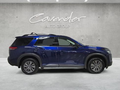 New 2026 Nissan Pathfinder SV FWD image 17