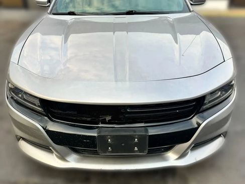 Used 2016 Dodge Charger R/T image 9