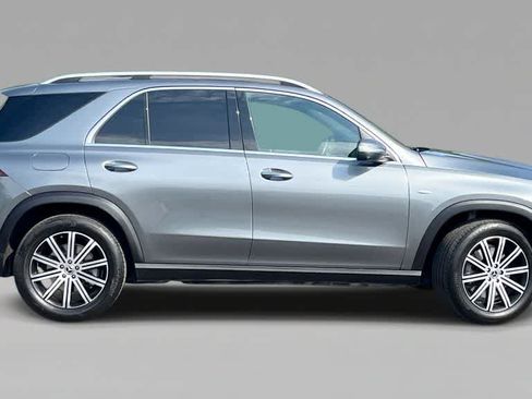 Certified 2025 Mercedes-Benz GLE 450e 4MATIC image 9