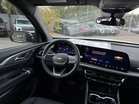 New 2026 Chevrolet Traverse LT image 22