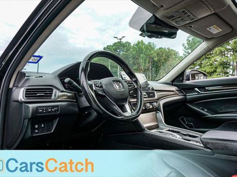 Used 2021 Honda Accord Touring image 19