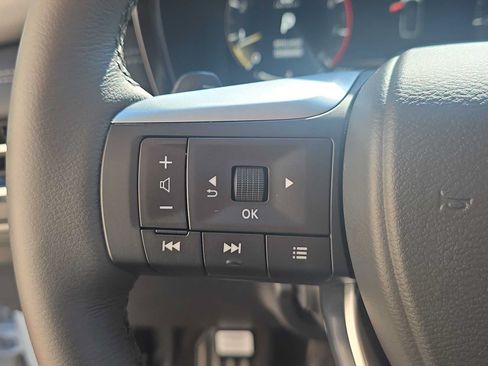 Certified 2026 INFINITI QX60 Luxe w/ Family Package FWD image 24