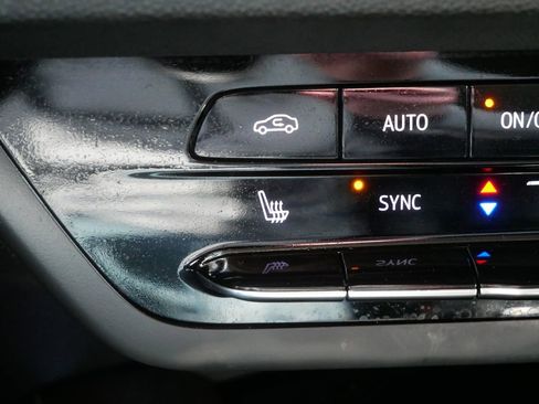 Certified 2023 Buick Envision Essence AWD/4WD image 23