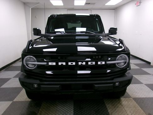 Used 2022 Ford Bronco Outer Banks image 16