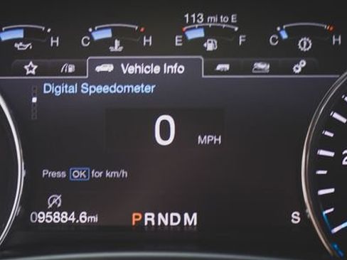Used 2019 Ford Expedition Max Platinum AWD/4WD image 13