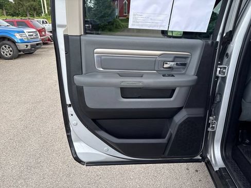 Used 2016 RAM 1500 Outdoorsman AWD/4WD image 16