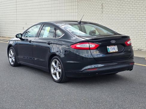 Used 2014 Ford Fusion SE w/ Equipment Group 201A FWD image 6