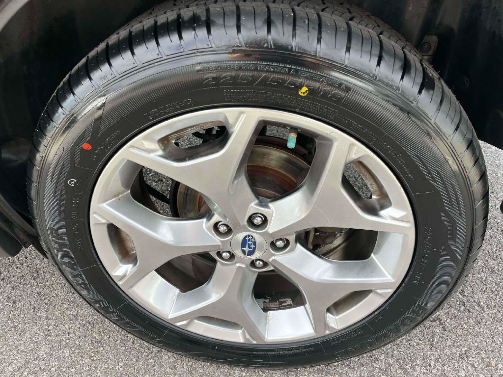 Used 2018 Subaru Forester 2.5i Touring AWD/4WD image 38