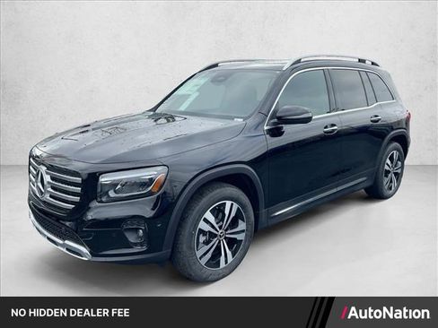 Used 2026 Mercedes-Benz GLB 250 4MATIC image 1
