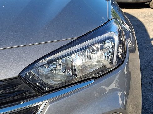 Used 2023 Buick Encore GX Preferred w/ Cold Weather Comfort Package AWD/4WD image 36