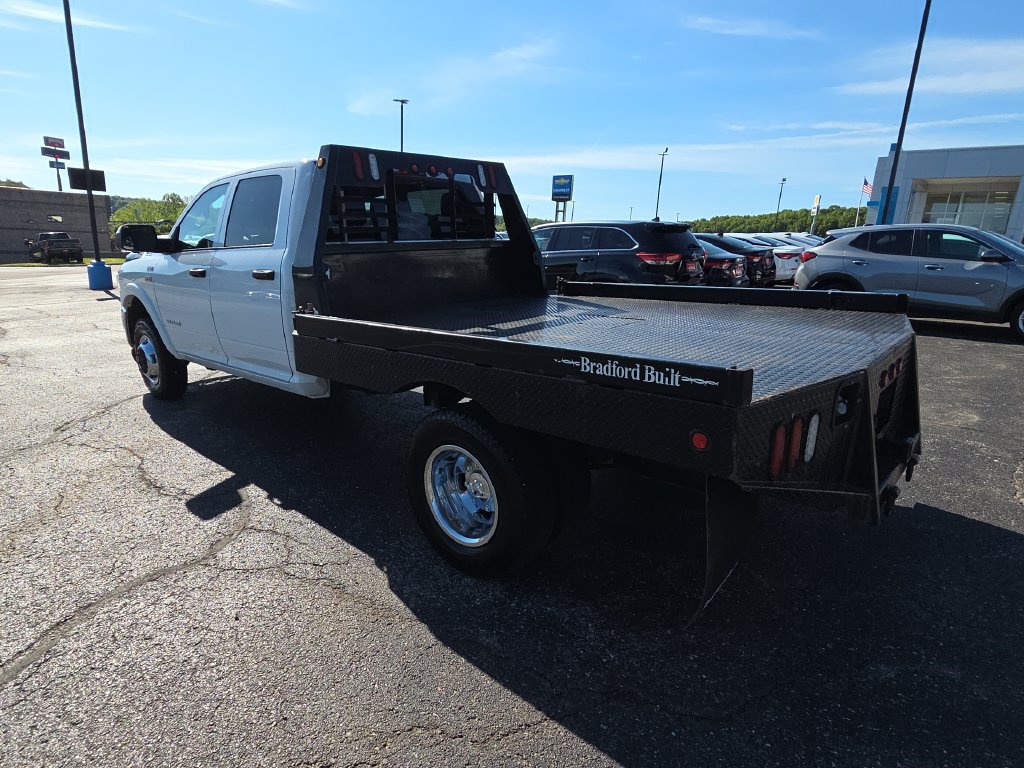 Used 2021 RAM 3500 Tradesman w/ Chrome Appearance Group AWD/4WD image 6