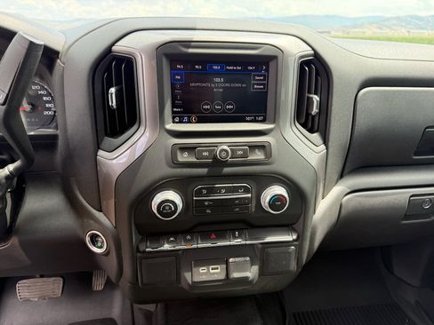 Used 2022 GMC Sierra 1500 Pro w/ Fleet Convenience Package AWD/4WD image 19