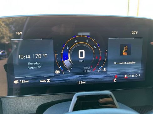 Used 2026 Chevrolet Traverse RS w/ LPO, Floor Liner Package AWD/4WD image 14