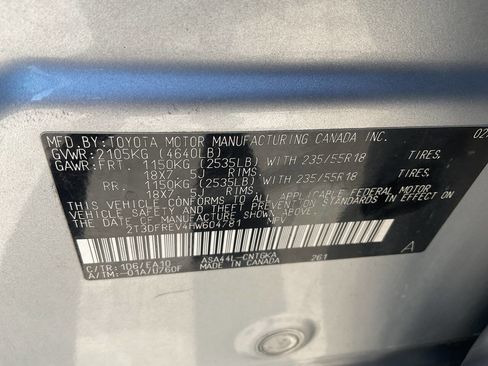 Used 2017 Toyota RAV4 Platinum image 19