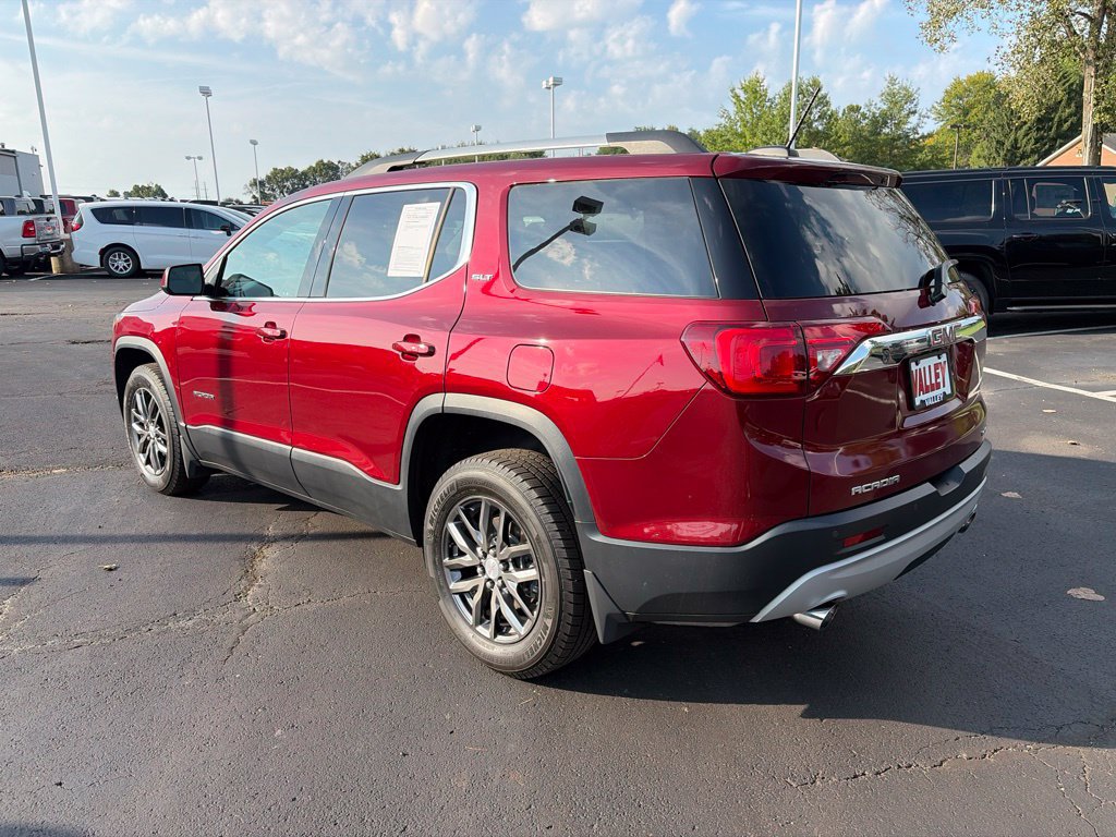 Used 2017 GMC Acadia SLT AWD/4WD image 5