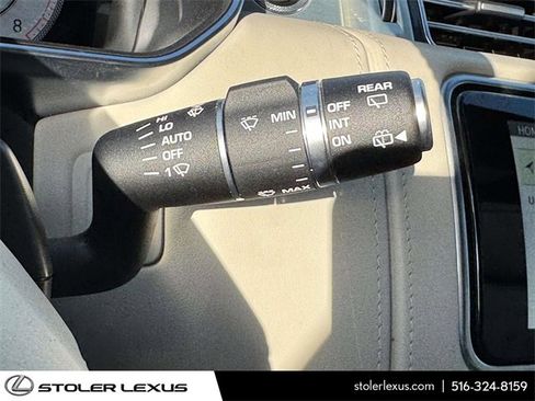 Used 2022 Land Rover Range Rover SV Autobiography Dynamic image 29