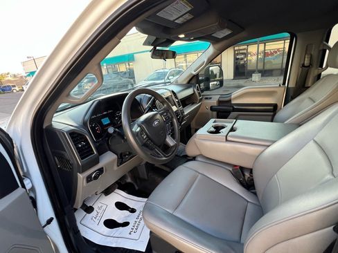 Used 2022 Ford F250 XL w/ Power Equipment Group AWD/4WD image 18
