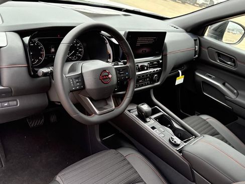New 2026 Nissan Pathfinder Rock Creek AWD/4WD image 13