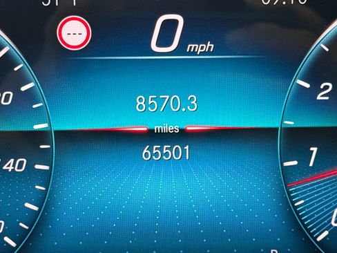 Certified 2020 Mercedes-Benz GLE 350 Silver w/ Premium Package image 28