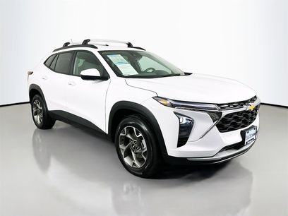 Used 2025 Chevrolet Trax LT w/ LT Convenience Package