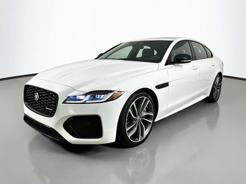 Used 2024 Jaguar XF R-Dynamic SE AWD/4WD image 1