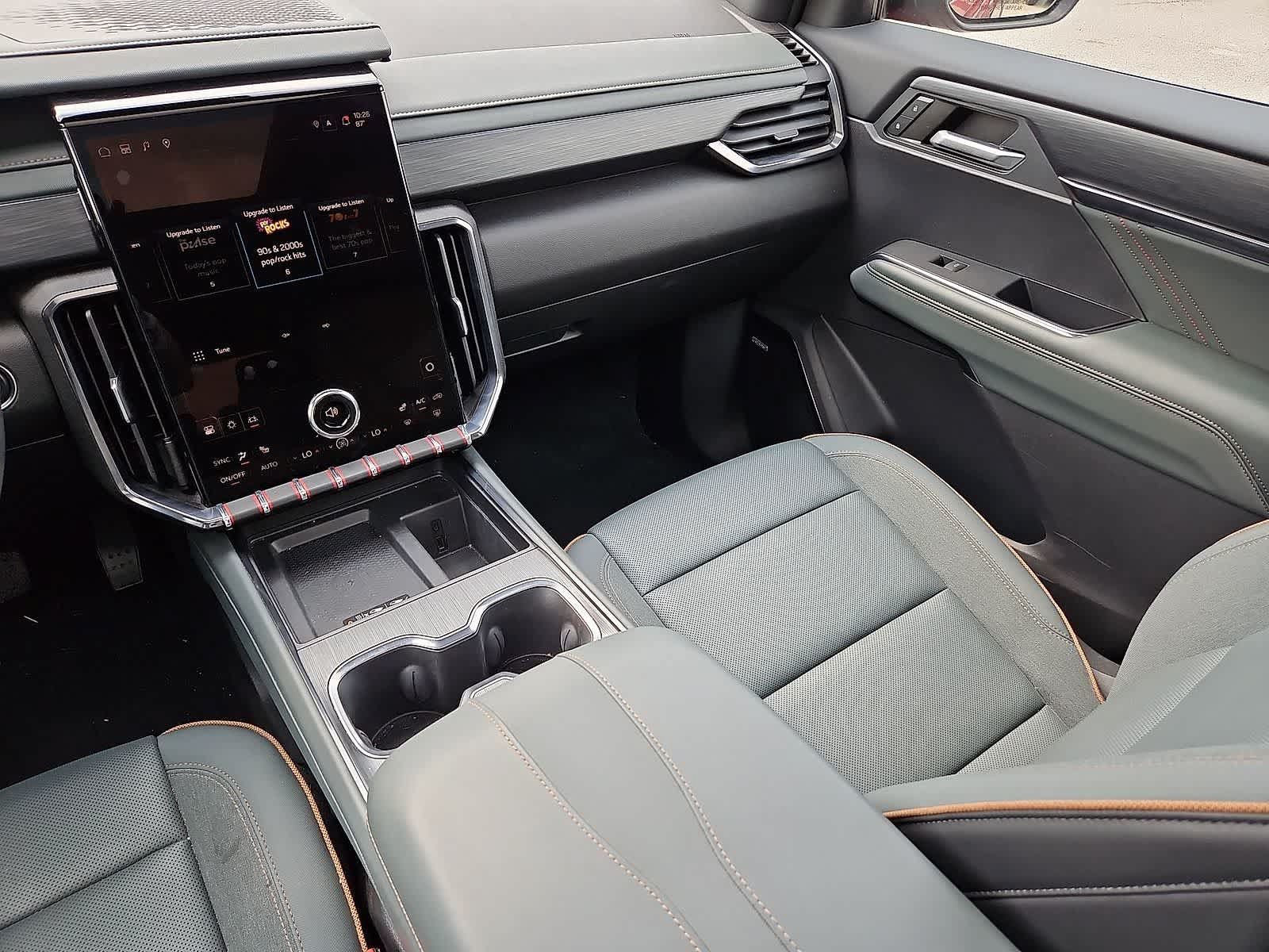 Certified 2024 GMC Acadia AT4 AWD/4WD image 12