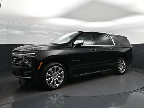 New 2026 Chevrolet Suburban Premier RWD image 3